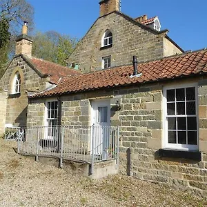  Holiday home Everley United Kingdom